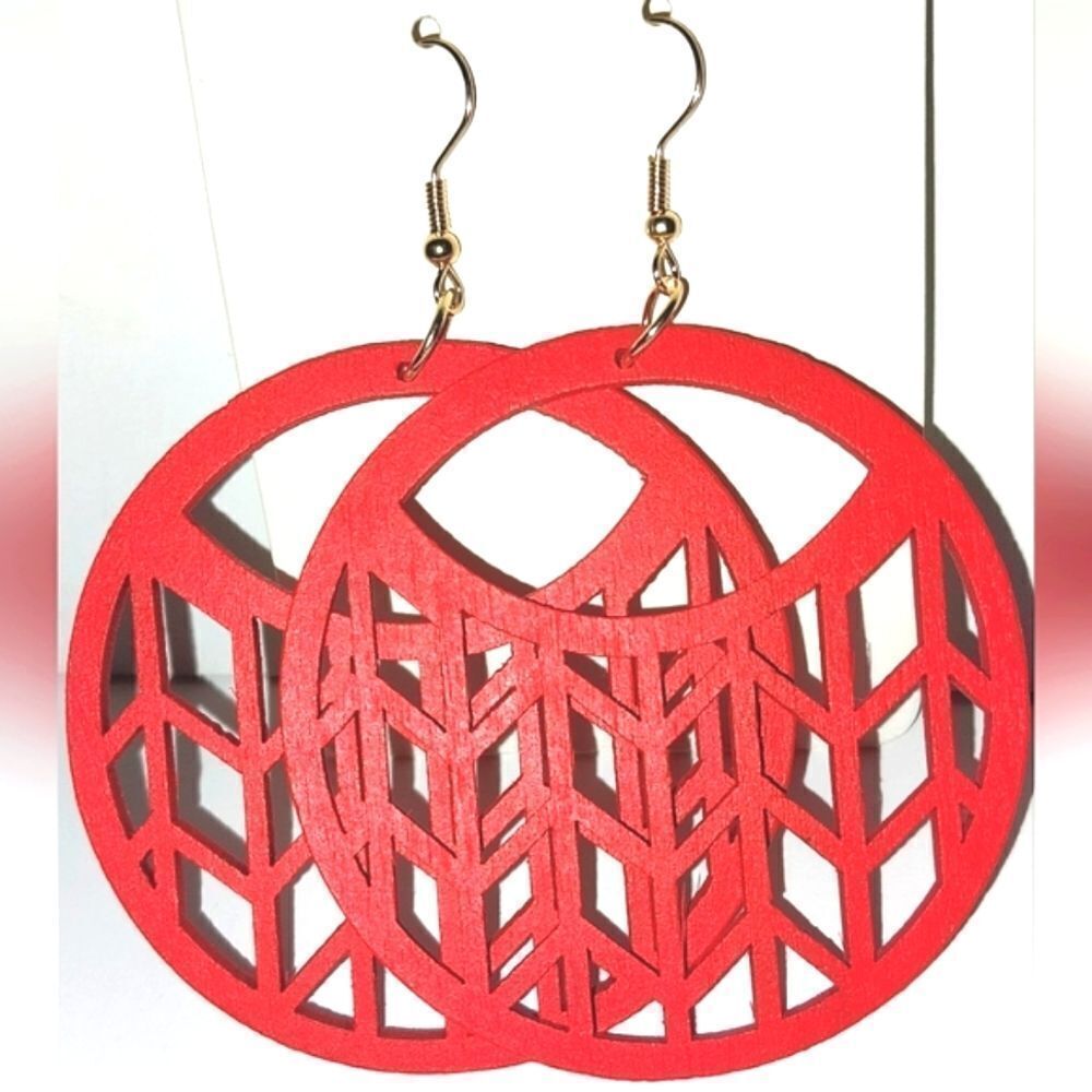 Gorgeous hollow wooden earrings